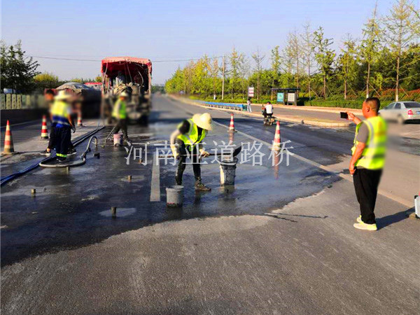 公路压浆施工