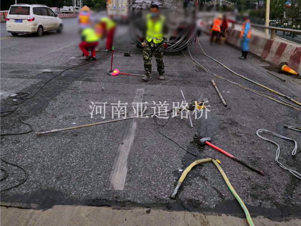 公路压浆施工